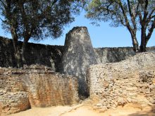 Great Zimbabwe Ruins zijn erg uniek omdat dit de oudste ruïnes in zuidelijk Afrika zijn