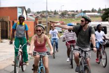 De township Soweto in Johannesburg kunt u per fiets verkennen