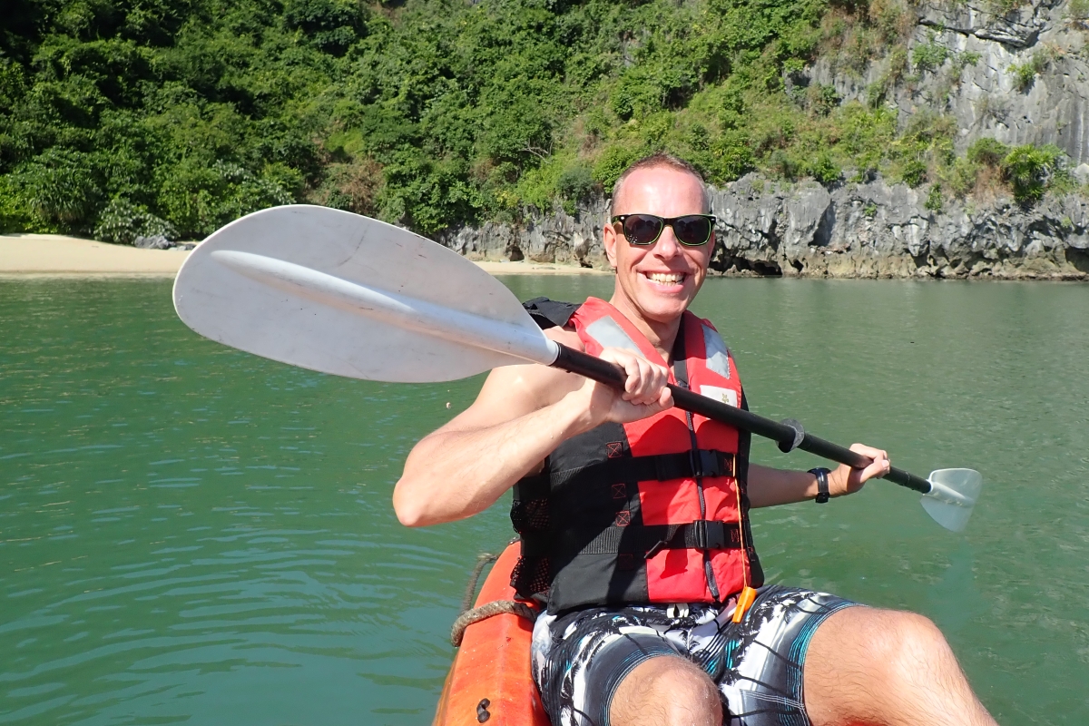 Vietnam met privé-chauffeur en gids