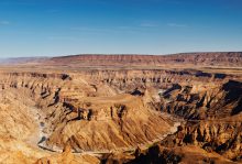 Fish River Canyon is een natuurwonder en een hoogtepunt van de rondreis