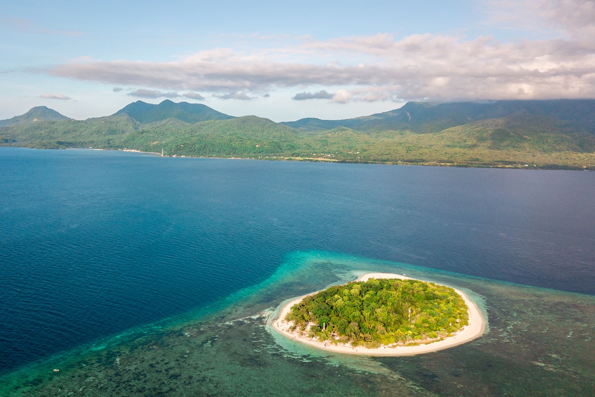 Camiguin Mantique Island
